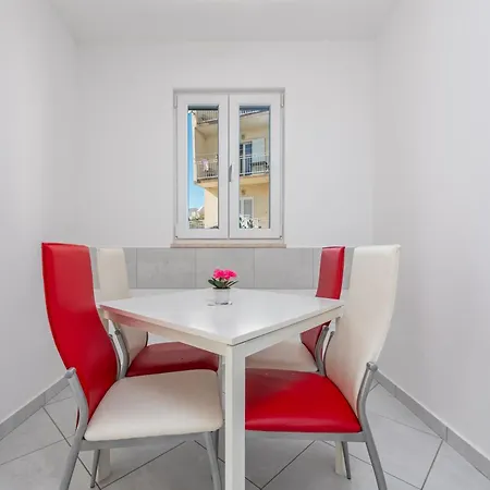 Beachfront Sisa Apartamento