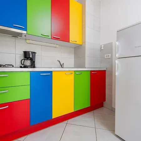 Apartamento Beachfront Sisa Primošten