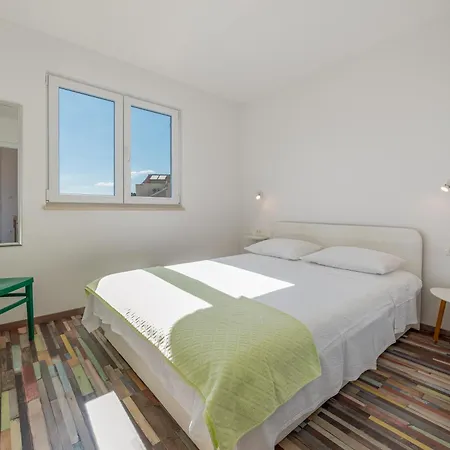 Apartamento Beachfront Sisa