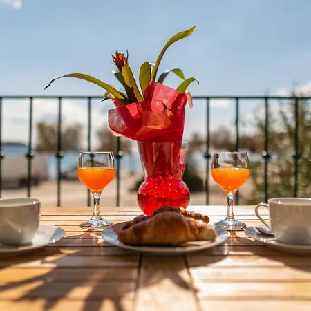 Apartamento Beachfront Sisa Primošten