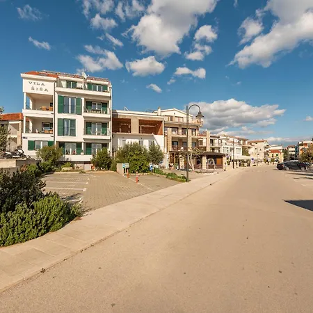Appartement Beachfront Sisa *