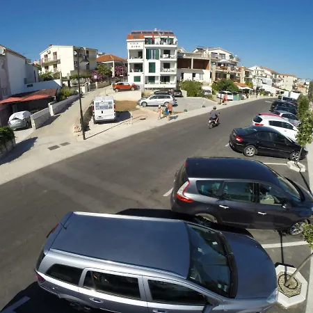 Beachfront Sisa Appartement
