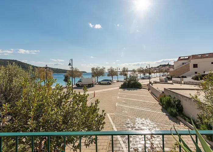 Beachfront Sisa 아파트