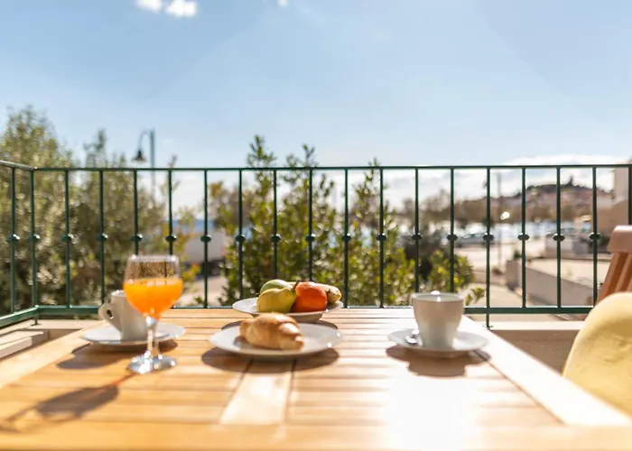 Beachfront Sisa * Primošten