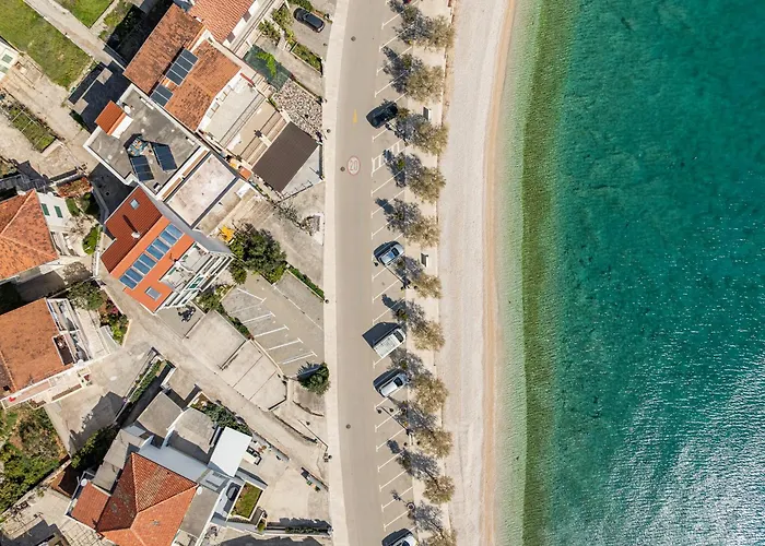 Beachfront Sisa Primošten